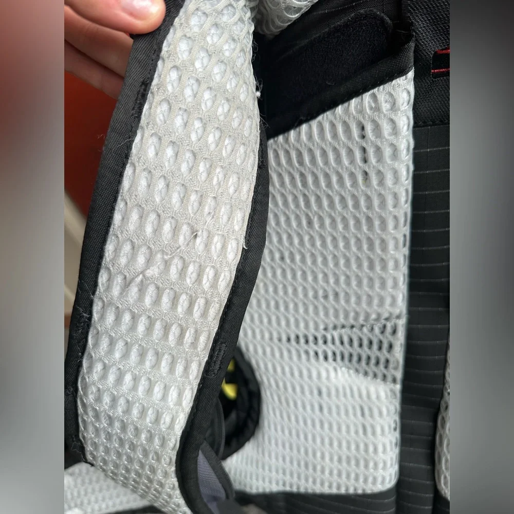 Nemo Persist 30L pack
